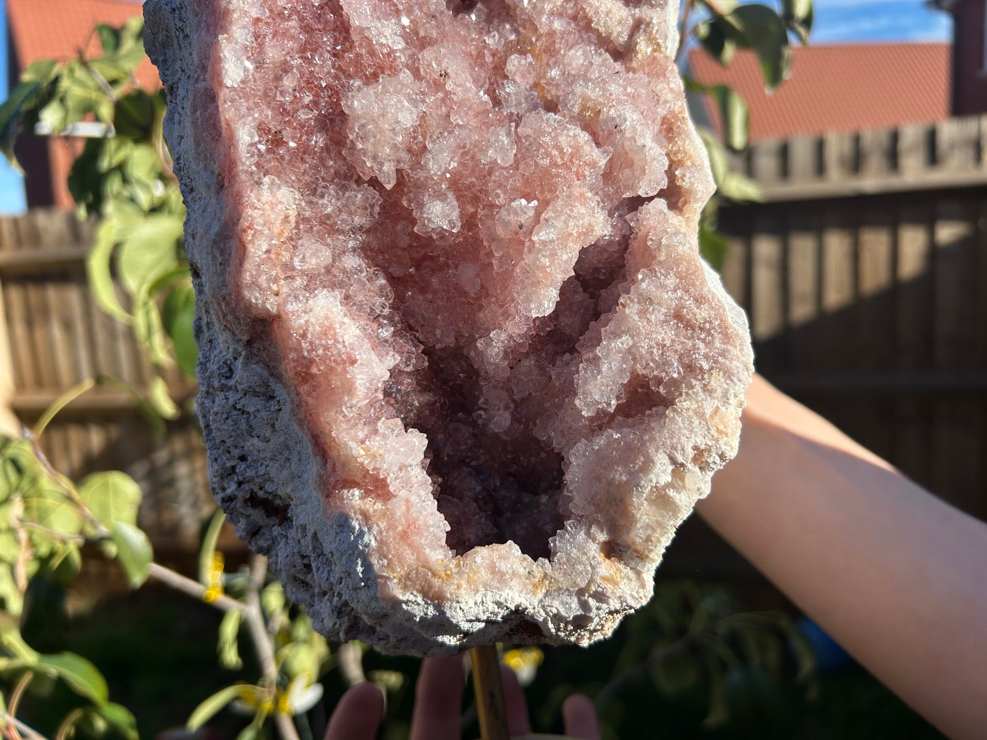 Pink Amethyst Statement on Stand 5kg - Lilith and Athena Wholesale