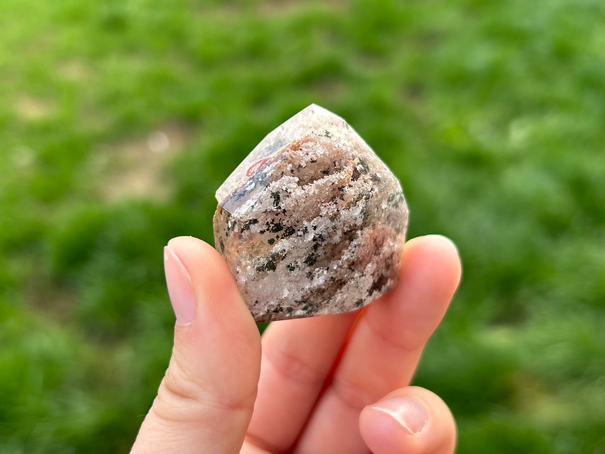 Lodolite Garden Quartz - Lilith and Athena Wholesale