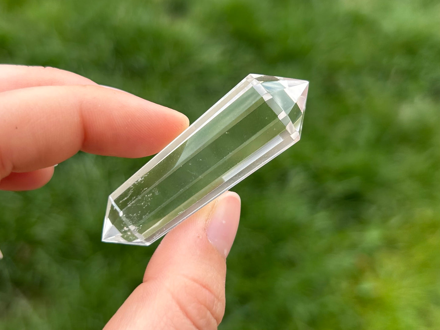 AAA Clear Quartz Mini Vogels - Lilith and Athena Wholesale