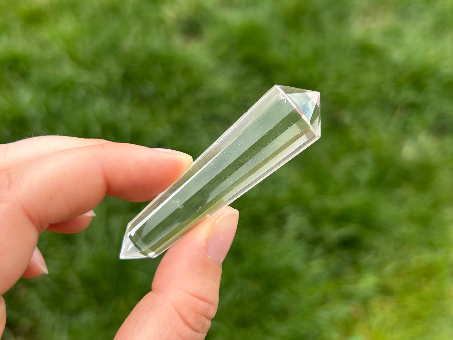 AAA Clear Quartz Mini Vogels - Lilith and Athena Wholesale