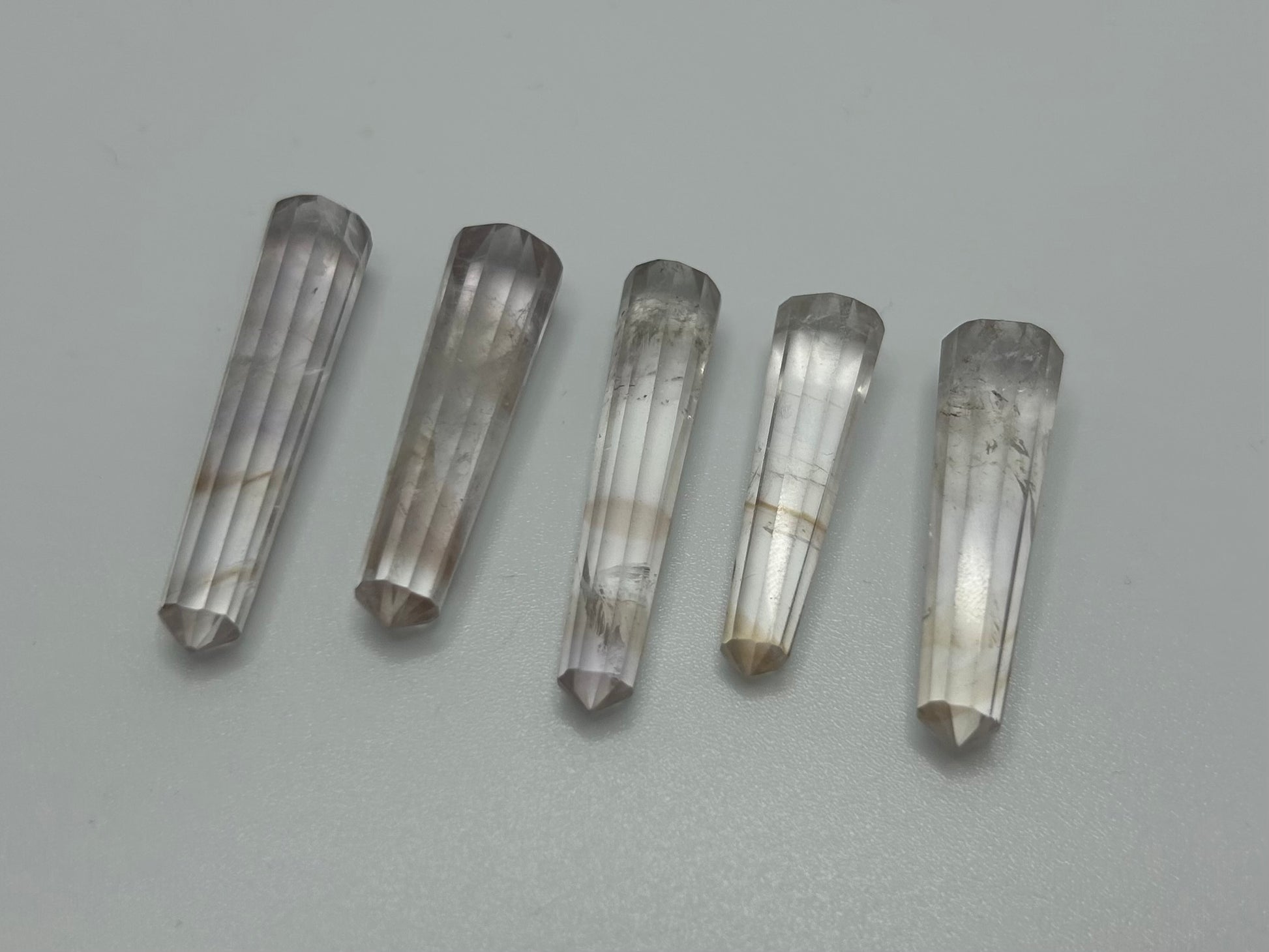 UV Reactive Powerlite in Quartz Vogels - Lilith and Athena Wholesale