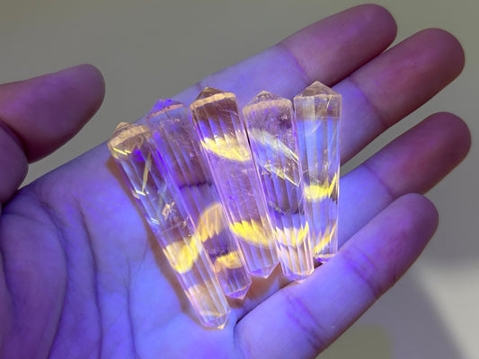 UV Reactive Powerlite in Quartz Vogels - Lilith and Athena Wholesale