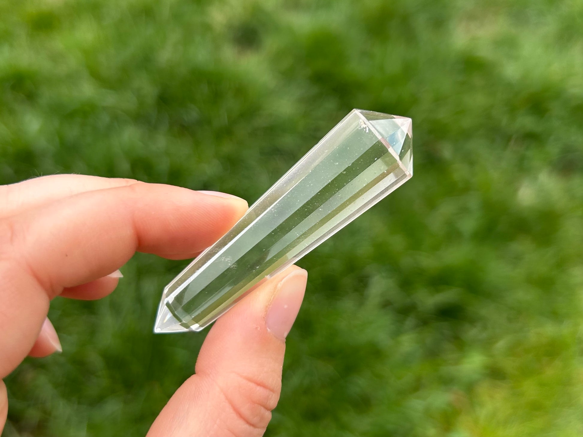 AAA Clear Quartz Mini Vogels - Lilith and Athena Wholesale